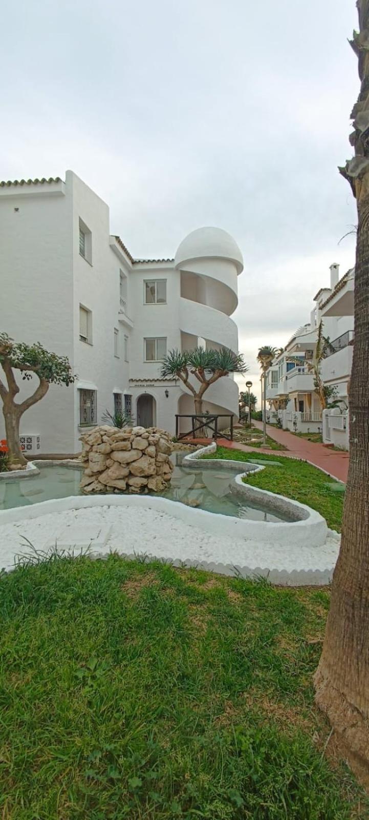 Amanecer Laguna Torrox Costa Apartament *